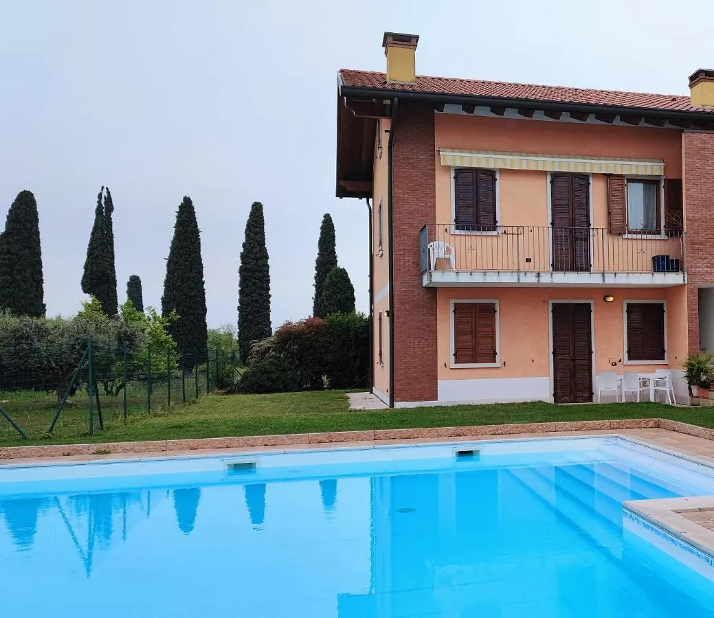 Casa Dolcitalia A Gardaland Con Piscina Apartamento Ronchi  0*, Ronchi (Veneto) Itália