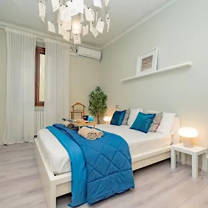https://apt-vintage-gem-milano-centre-flat.it-lombardy.com
